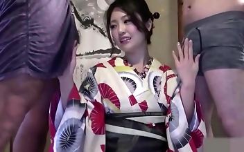 日本人既婚黒人美女の3P中出し、ダブル挿入で楽しむ！無修正アナルセックスの醍醐味！